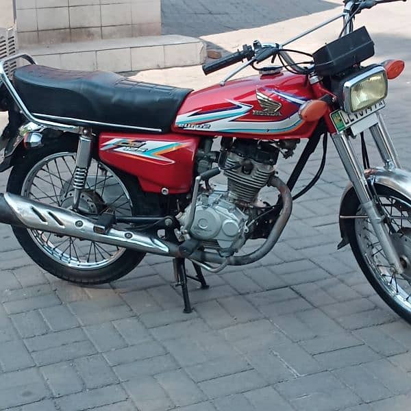 Honda 125 2016A model Golden nomber janiyan Honda 12