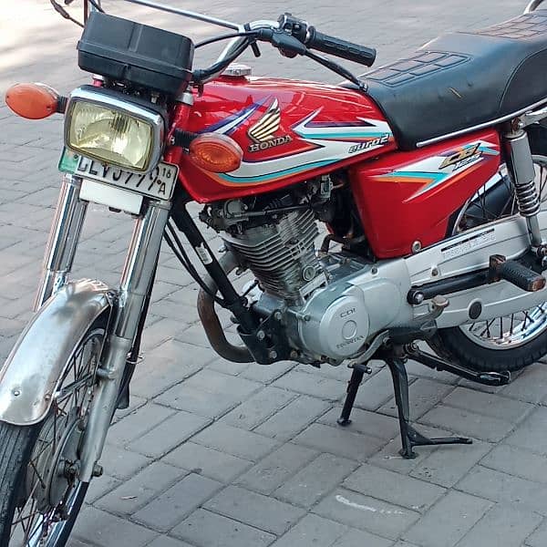 Honda 125 2016A model Golden nomber janiyan Honda 13