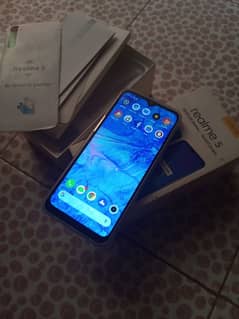 realme 5 with box no charger 0