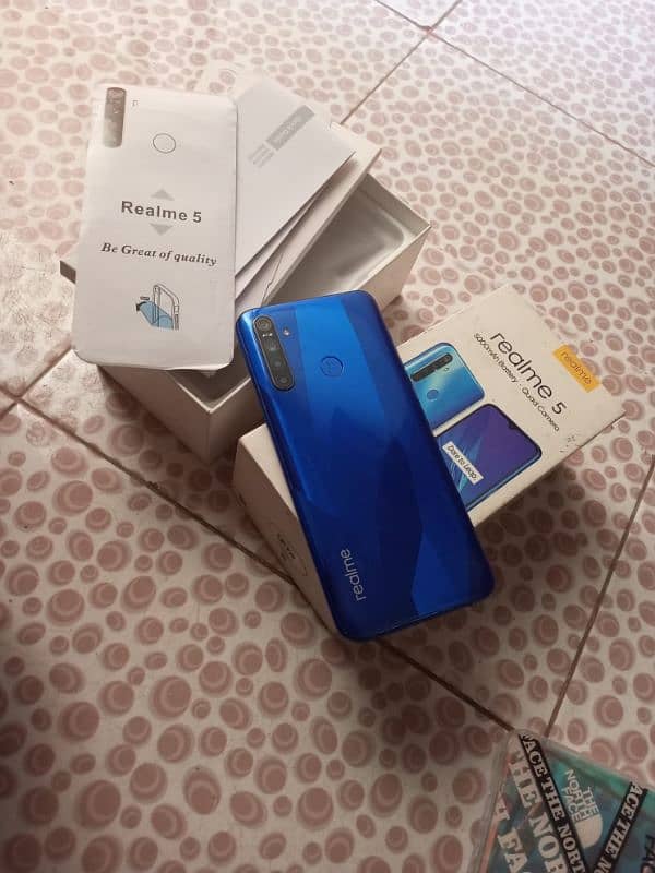 realme 5 with box no charger 1