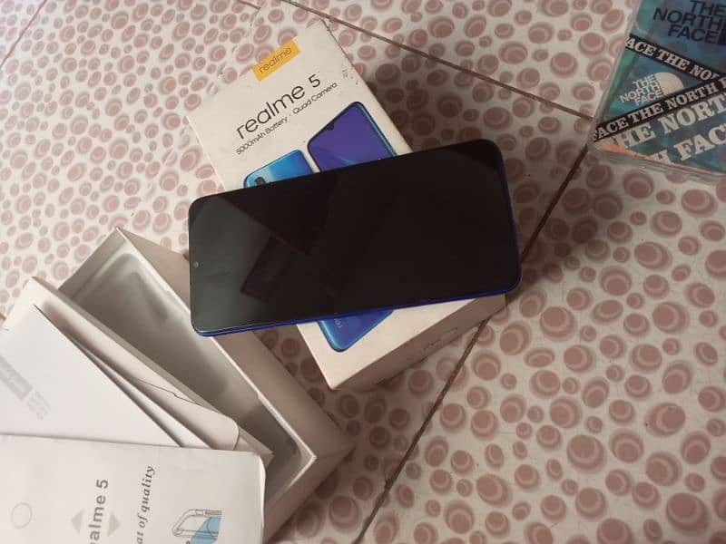 realme 5 with box no charger 5