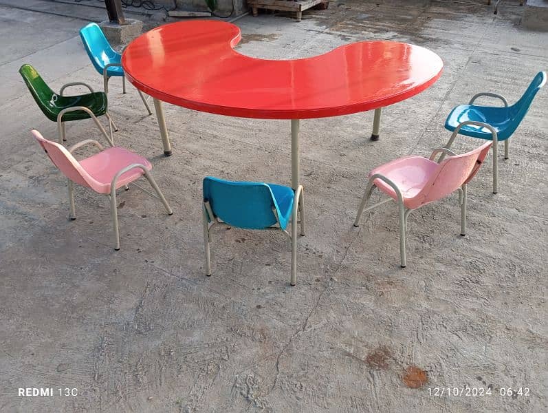 kids table and chairs 1