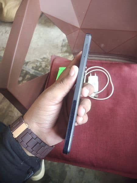 Infinix hot 40i 3