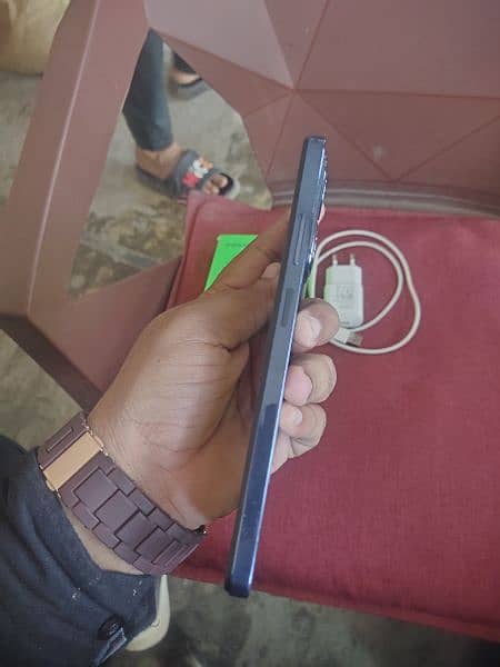 Infinix hot 40i 4