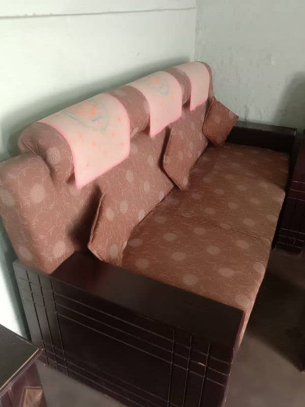 sofa  set sale ky liya h 4