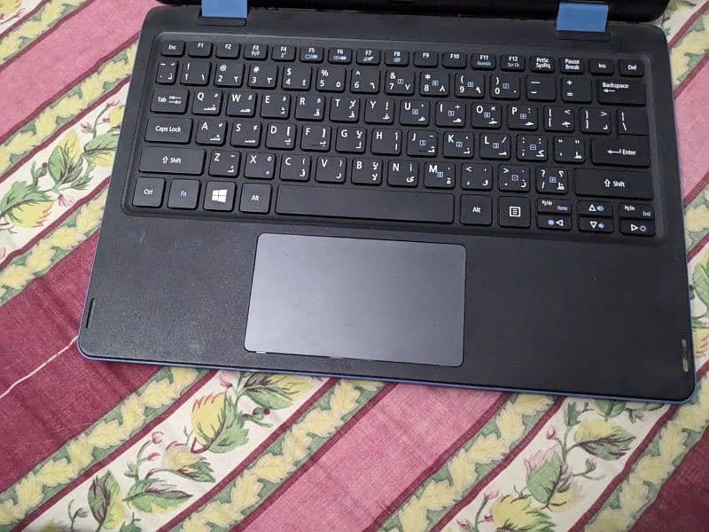 acer laptop touch 8