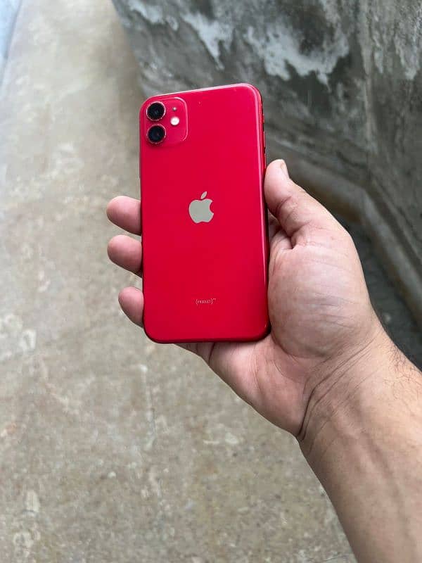 iPhone 11 64 GB factory unlocked 3