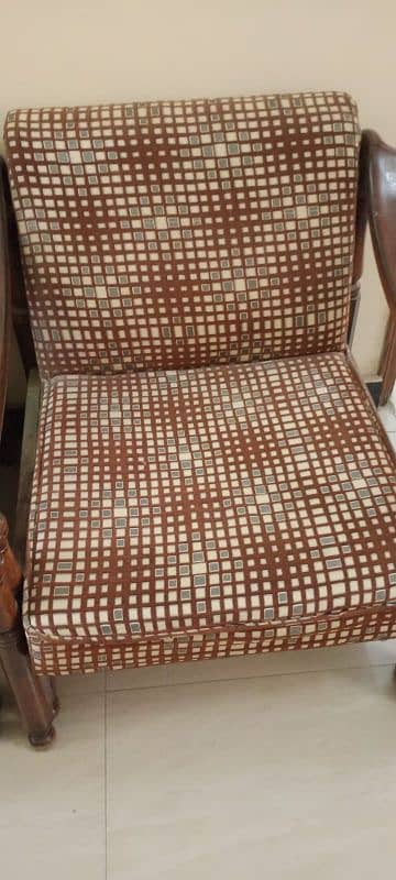 5-Seater Wooden Sofa Set in Excellent Condition 3