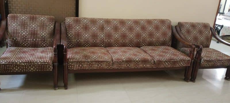 5-Seater Wooden Sofa Set in Excellent Condition 5