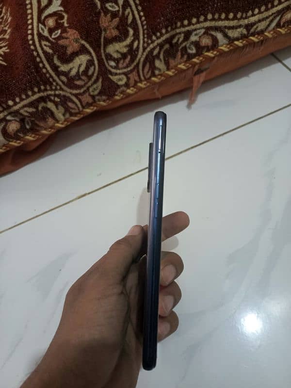 one plus N200 3