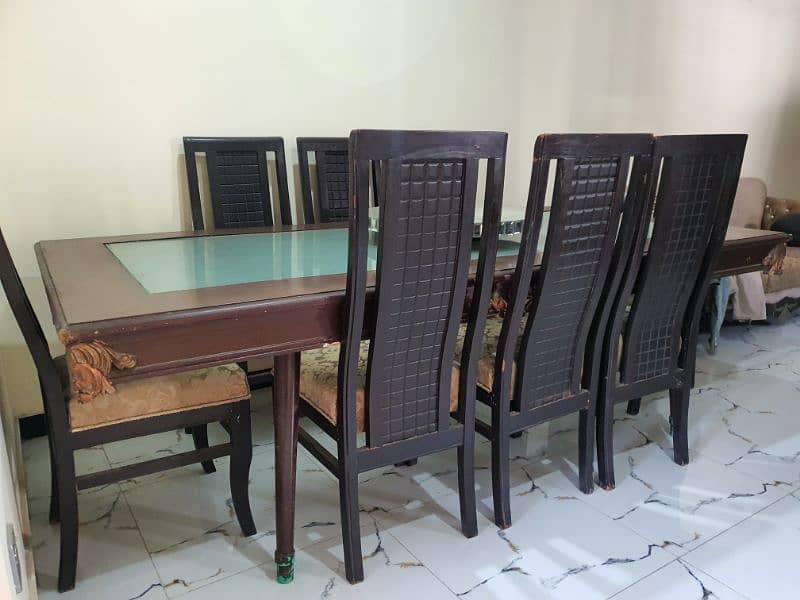 8 chairs Dinning Table for sale 3