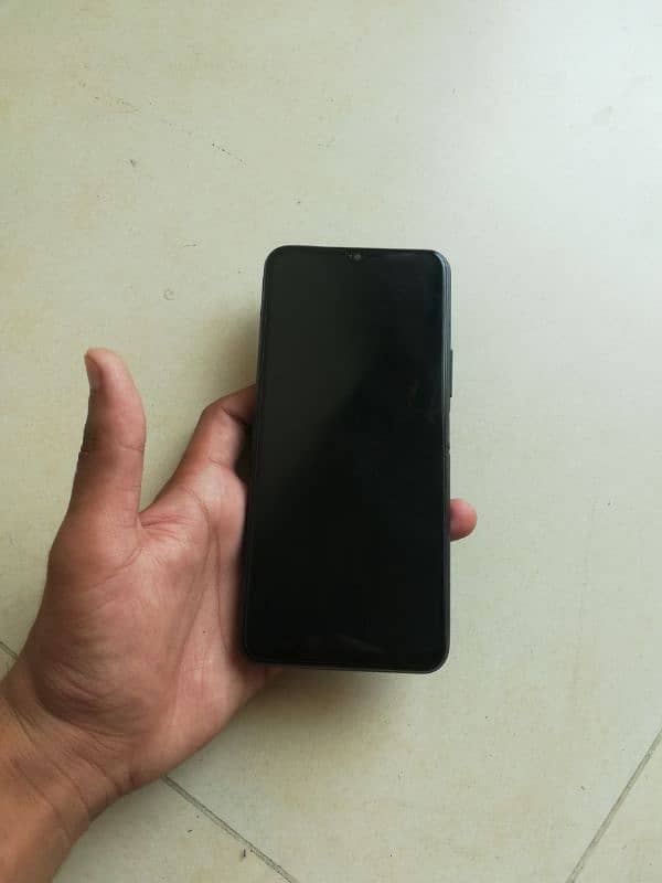 Vivo Y20 slightly used 3