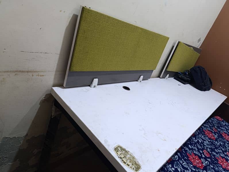 White Computer Table For Sale 2