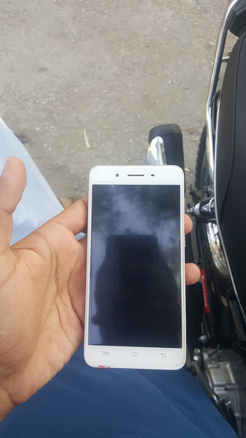 Vivo Y55A 4/64 gb, condition 10/10 1