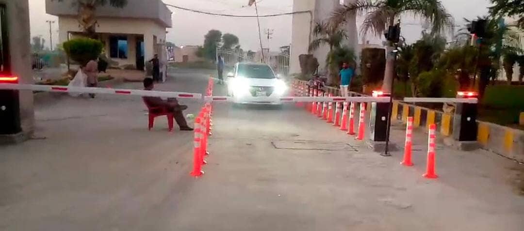 road barrier for sale in Pakistan 2