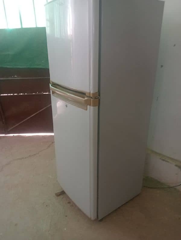 dawlance Refrigerator 0