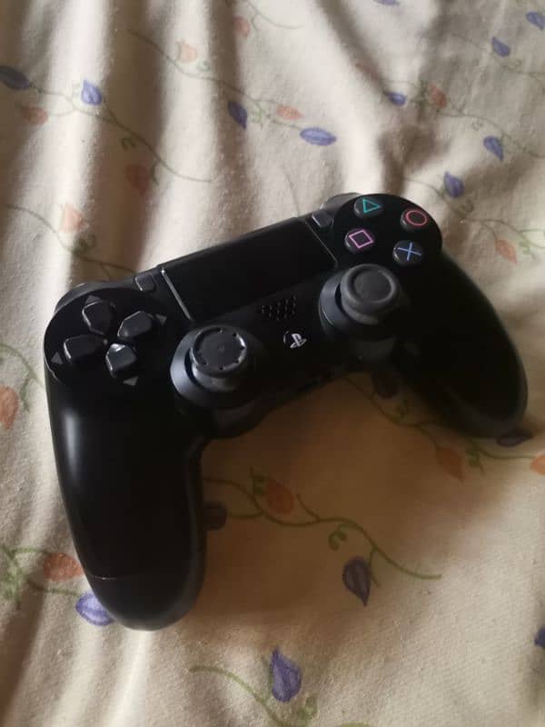 ps4 orignal cntrollr 0