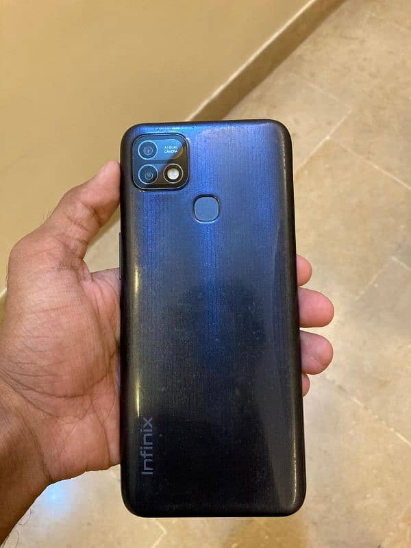 Infinix Hot 10i 1