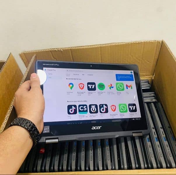 Acer | Chromebook Spin 11 R751T | 32GB Storage | 4GB RAM & With Gift 8