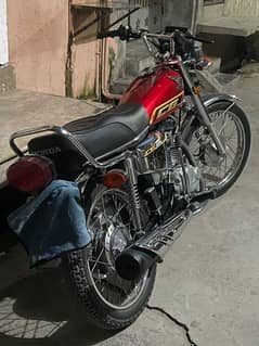 honda 125 self start special edition 2022 model in good condition