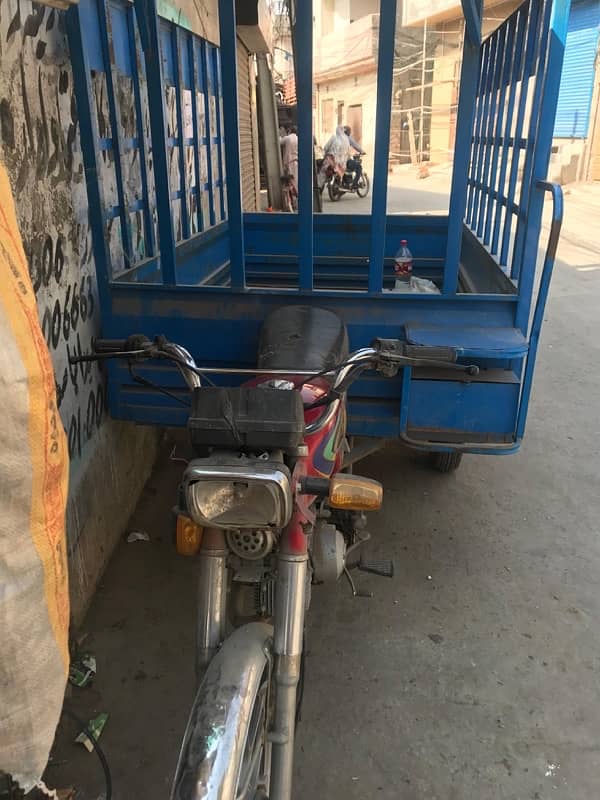 United 100cc Loader Rickshaw 3