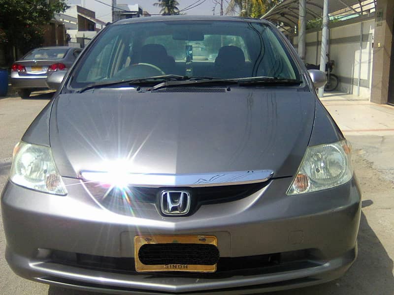 HONDA CITY IDSI MODEL 2005 GREY METALLIC COLOUR BEHTREEN CONDITION 4