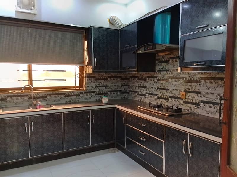 10 Marla Like a New Upper Portion Is Available For Rent In Chambelli Block Bahria Town Lahore 3