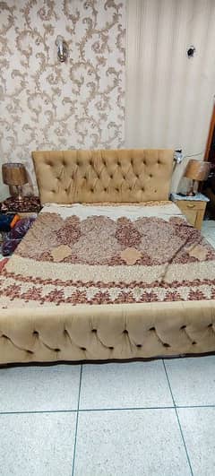 Double Bed with side table and without matres 0