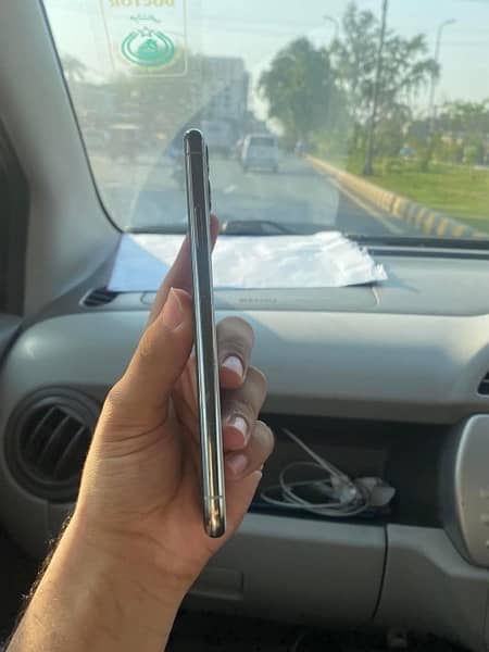 iPhone 11 Pro Max 64 gb water pack 03254831450 only WhatsApp 4