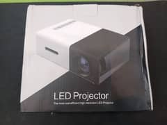 Y-300 Projector mini