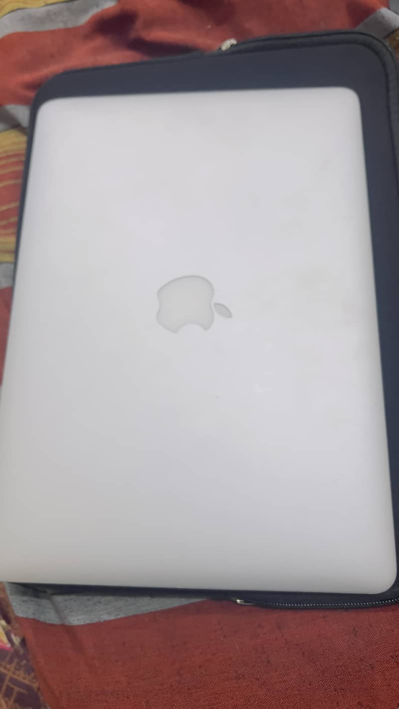 MacBook Air 2017 3