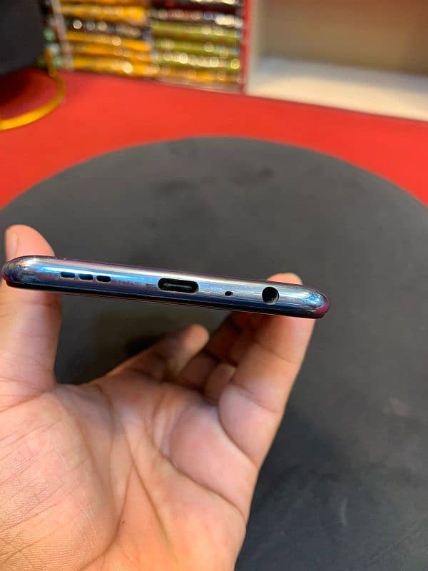 oppo f17pro 4