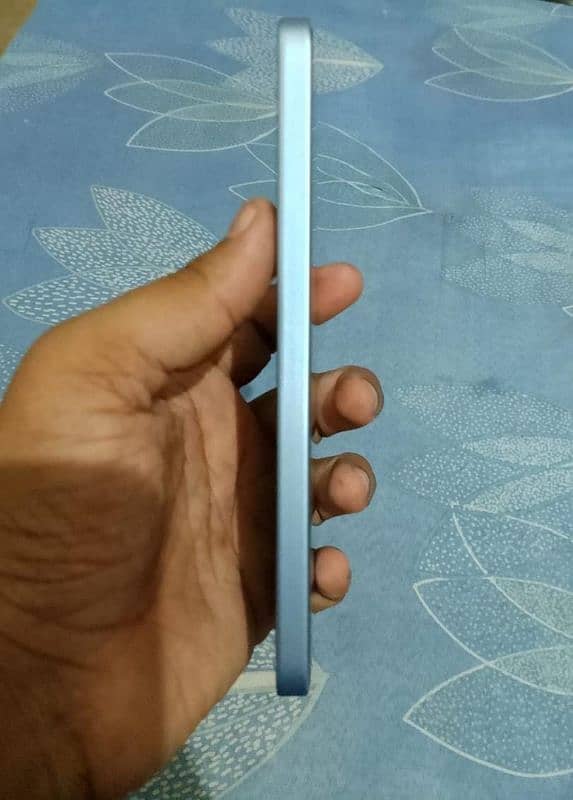 Redmi not 13 8/128 for a sale 10 /10 condition 2