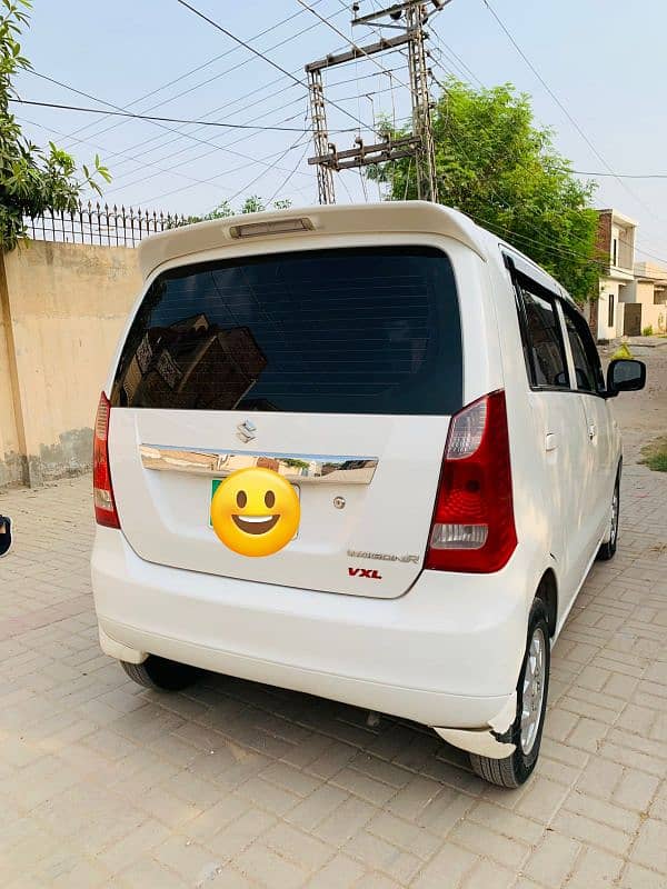 Suzuki Wagon R 2018 10