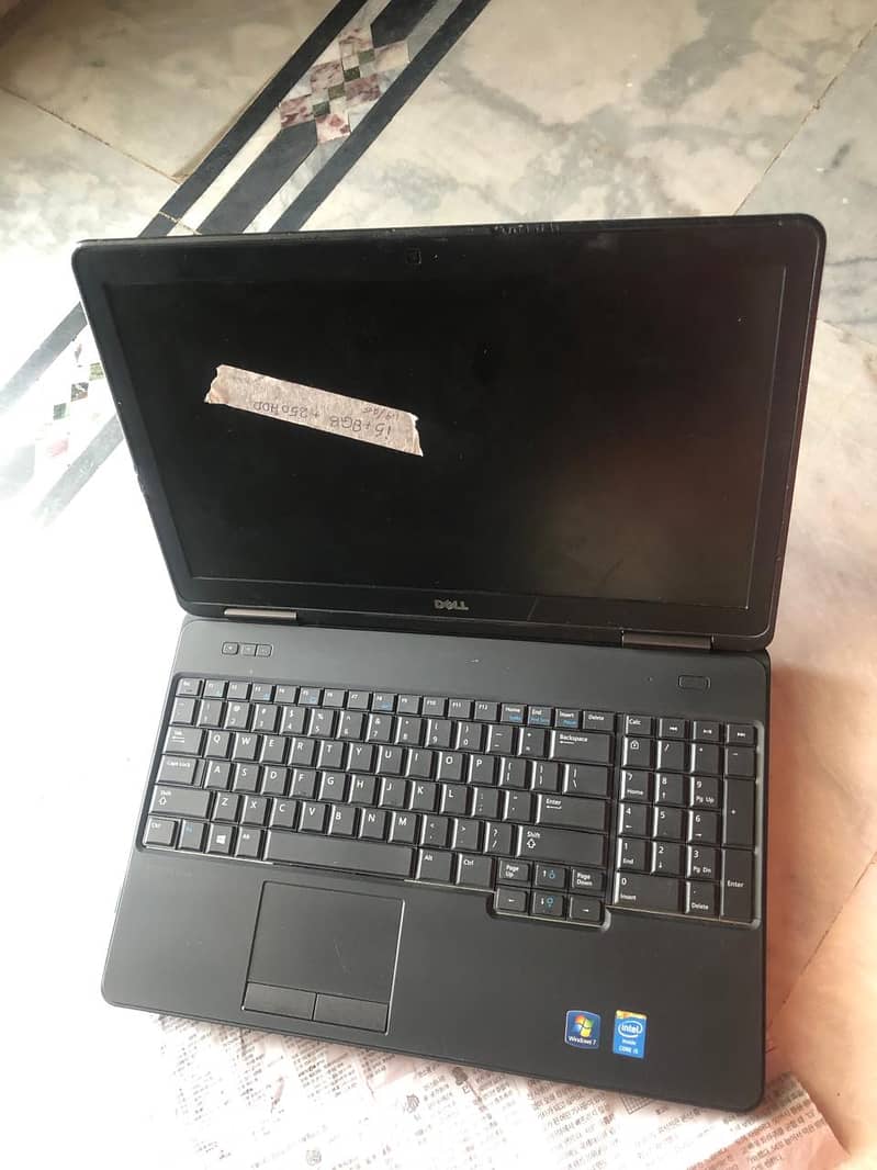 Dell Latitude 5500 4th Gen 1