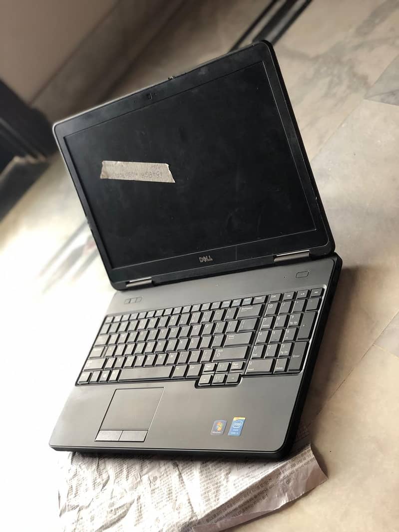 Dell Latitude 5500 4th Gen 2