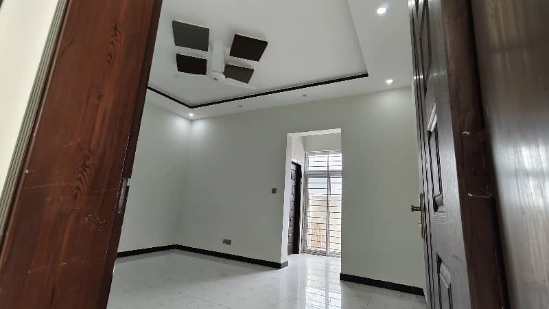 brand new 6 bedroom house for rent in bahria town phase 8 f3 10