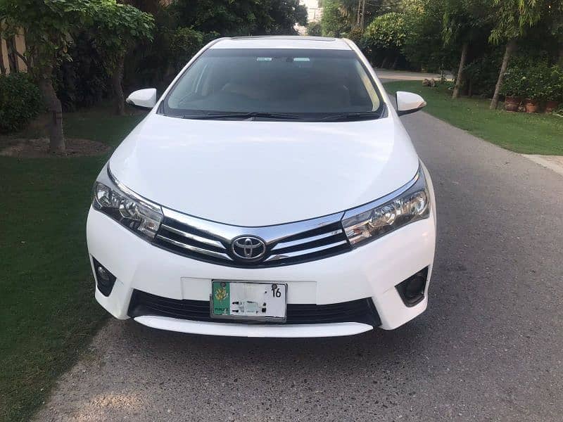 Toyota Altis Grande 2016 4