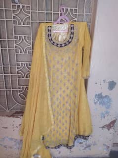 Mehndi Dress 3 piece dupatta and shalwar also included