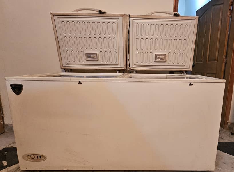 Waves Deep freezer and fridge (deluxe model) 0