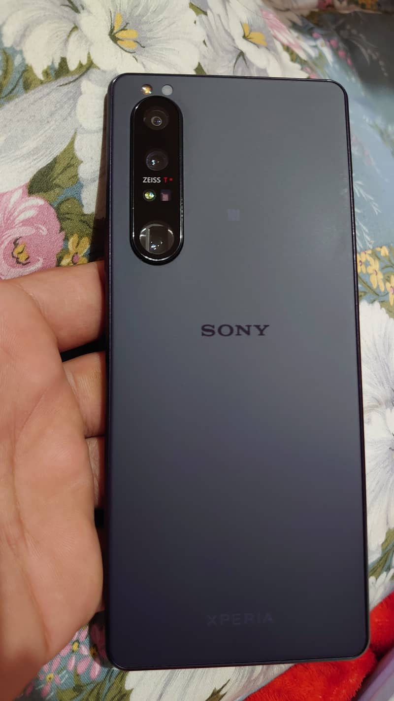 Sony Xperia 1 mark 3 12/256 4