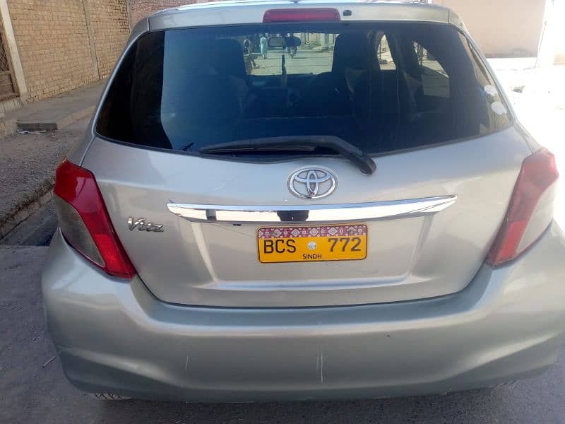 Toyota Vitz 2011/15 4