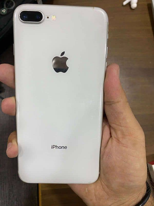 iphone 8 plus 3