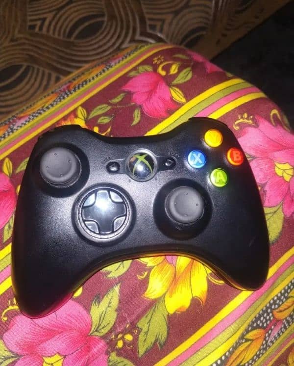 Xbox 360 wireless controller mint condition 1