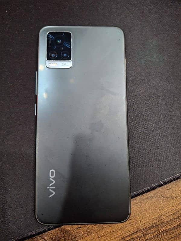 selling my phone v20 with box and charger 8 128 1