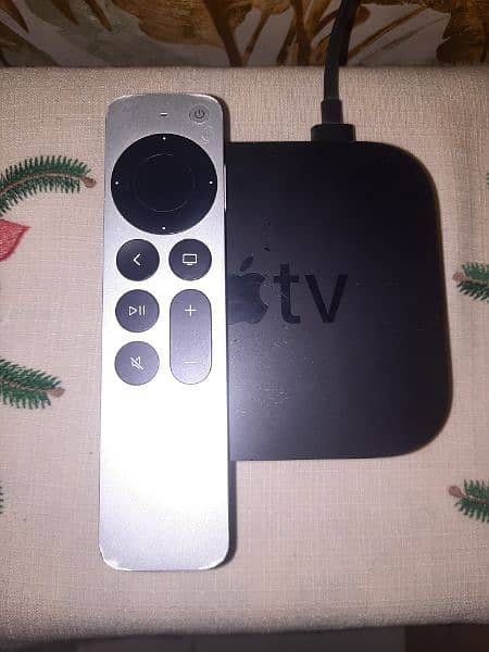 Apple tv box 4k 64gb 2nd generation 1