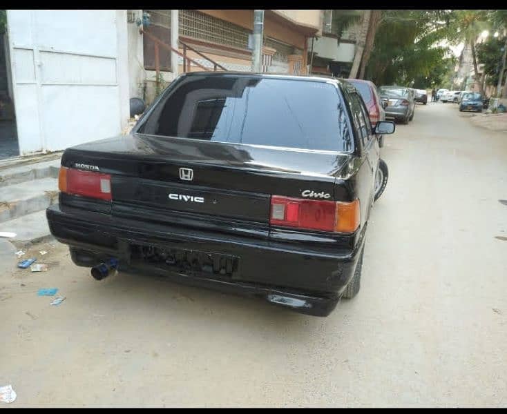 Honda Civic EXi 1988 4