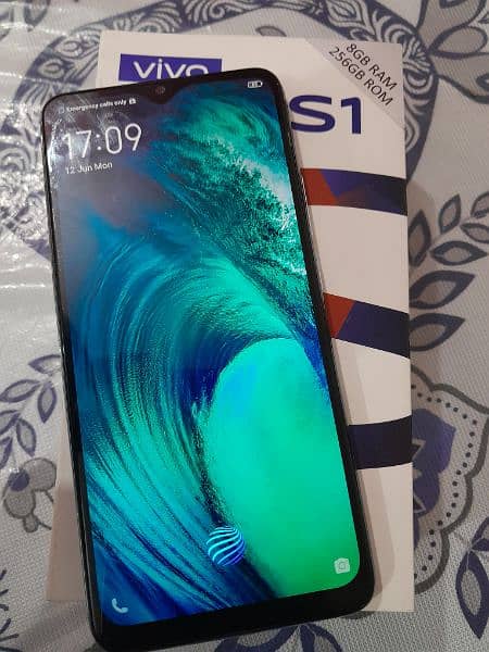 vivo S-1 Mobile 8/256 Ram Rom with box 1