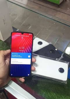 MOTO Z4 (4/128) USA STOCKS AVAILABLE FOR USA APPROVED CN:  03186414811