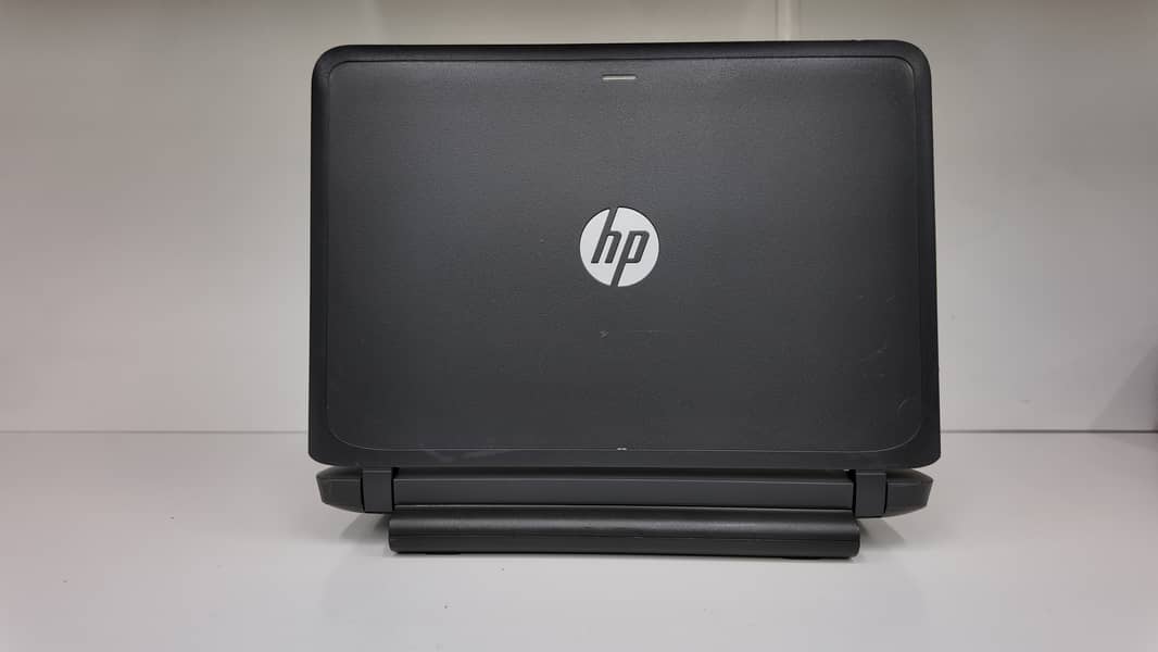 HP Probook 11-G2 11.6 HD Touch-Screen Business Laptop | i3 6th Gen 8G 3